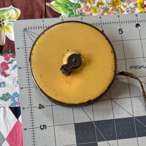 Vintage Lufkin Steel Measuring Tape – Yellow Metal Case – Made in USA